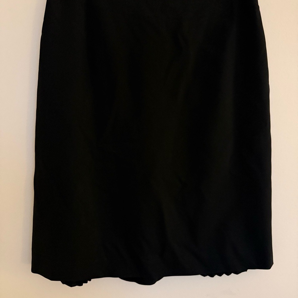 Ann Taylor Petites Black Pleated Hem Skirt Size 14P Work Career Classic - Picture 2 of 13